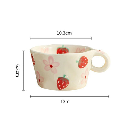 Tasse en Céramique Artisanale Peinte à la Main - Motifs Fraise et Fleurs 300ml