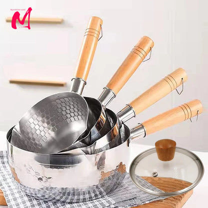 Casserole en Acier Inoxydable avec Couvercle - Manche en Bois et Bec Verseur